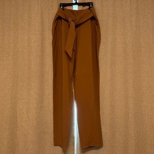 Leith tie waist plants